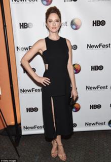 Judy Greer feet photo thumbnail