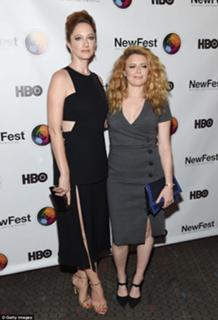 Judy Greer feet photo thumbnail