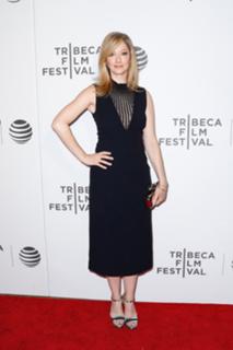Judy Greer feet photo thumbnail