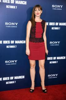 Judy Greer feet photo thumbnail