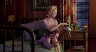 Judy Greer feet photo thumbnail