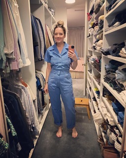 Judy Greer feet photo thumbnail
