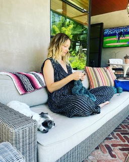 Judy Greer feet photo thumbnail