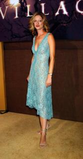 Judy Greer feet photo thumbnail