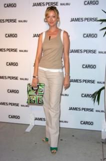 Judy Greer feet photo thumbnail