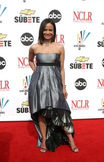 Judy Reyes feet photo 10