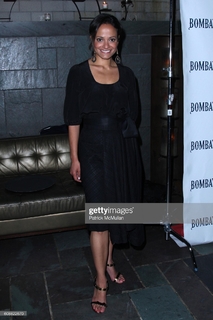 Judy Reyes feet photo 5