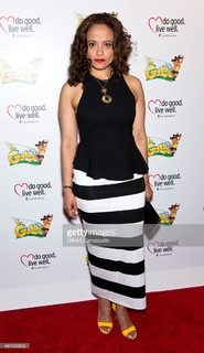 Judy Reyes feet photo 7
