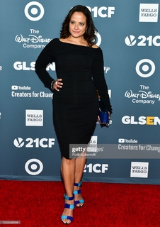Judy Reyes feet photo 14