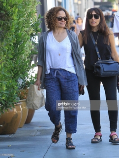 Judy Reyes feet photo 10