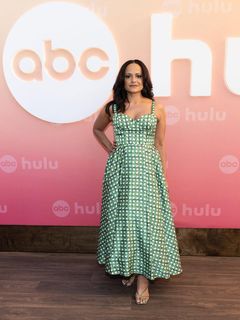 Judy Reyes feet photo 3