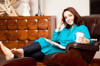 Juggun Kazim feet photo thumbnail