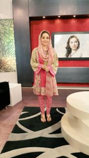 Juggun Kazim feet photo thumbnail