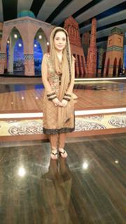 Juggun Kazim feet photo thumbnail