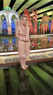 Juggun Kazim feet photo thumbnail