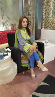 Juggun Kazim feet photo thumbnail