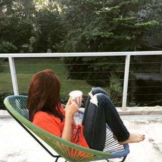 Juggun Kazim feet photo thumbnail