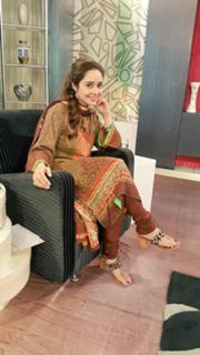 Juggun Kazim feet photo thumbnail