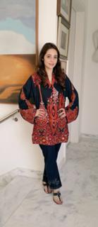 Juggun Kazim feet photo thumbnail