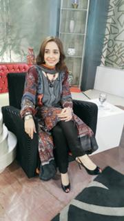Juggun Kazim feet photo thumbnail
