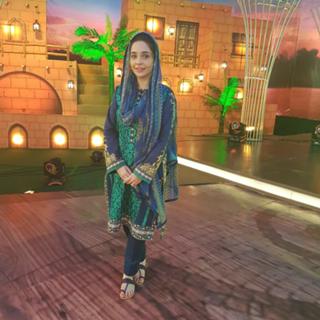 Juggun Kazim feet photo thumbnail