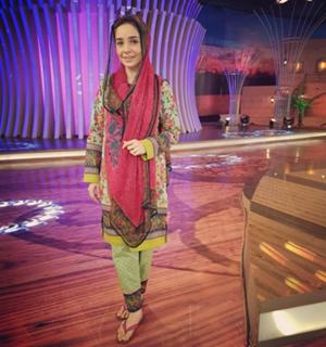 Juggun Kazim feet photo thumbnail