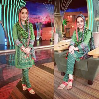 Juggun Kazim feet photo thumbnail