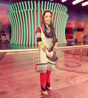 Juggun Kazim feet photo thumbnail