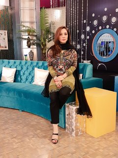 Juggun Kazim feet photo thumbnail