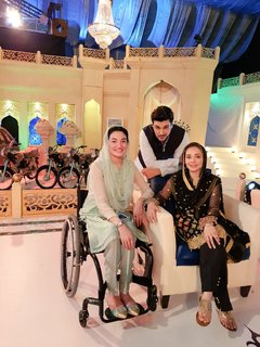 Juggun Kazim feet photo thumbnail