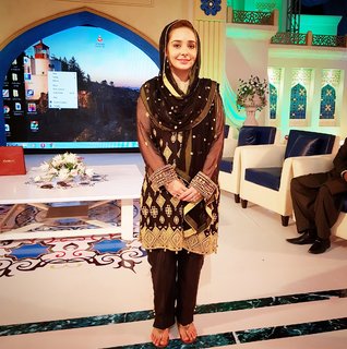 Juggun Kazim feet photo thumbnail