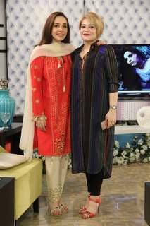 Juggun Kazim feet photo thumbnail