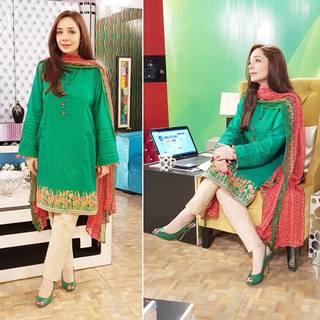 Juggun Kazim feet photo thumbnail