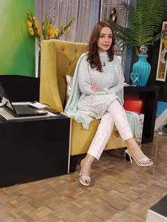 Juggun Kazim feet photo thumbnail