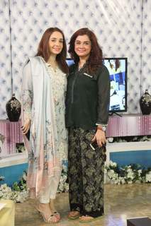 Juggun Kazim feet photo thumbnail