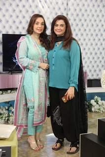 Juggun Kazim feet photo thumbnail