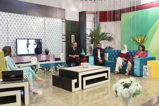 Juggun Kazim feet photo thumbnail