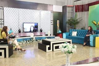 Juggun Kazim feet photo thumbnail