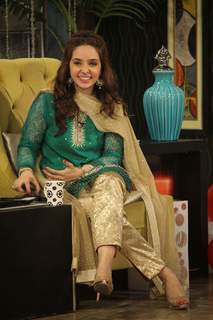 Juggun Kazim feet photo thumbnail