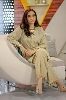 Juggun Kazim feet photo thumbnail