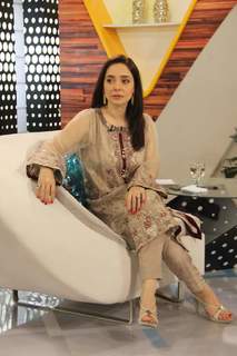 Juggun Kazim feet photo thumbnail