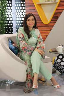 Juggun Kazim feet photo thumbnail