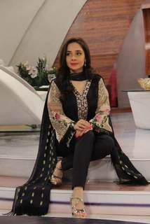 Juggun Kazim feet photo thumbnail