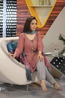 Juggun Kazim feet photo thumbnail