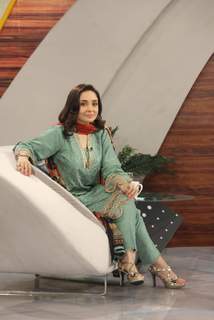 Juggun Kazim feet photo thumbnail