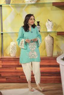 Juggun Kazim feet photo thumbnail