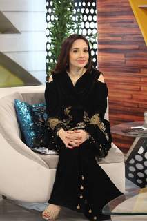 Juggun Kazim feet photo thumbnail