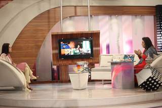 Juggun Kazim feet photo thumbnail