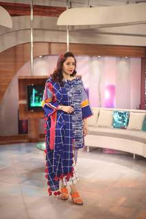 Juggun Kazim feet photo thumbnail