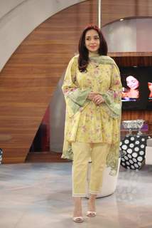 Juggun Kazim feet photo thumbnail